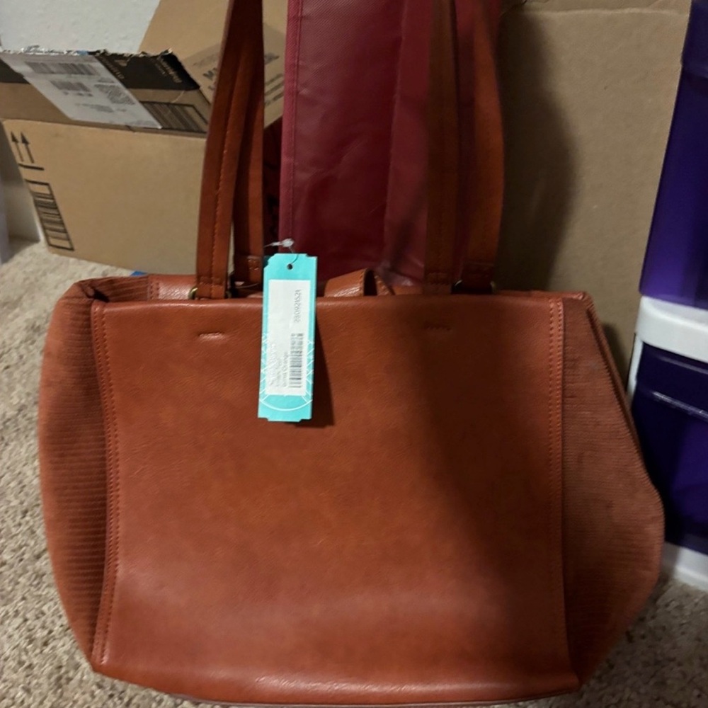 Elegant Brown Leather Tote Bag